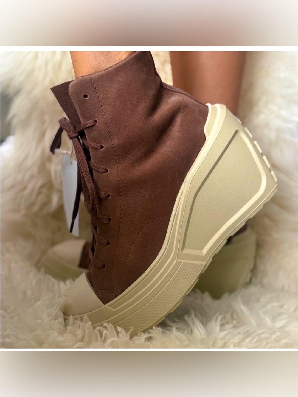 Converse Brown Lace-Up Platform High-Top Boots with Cream Sole size 9.5